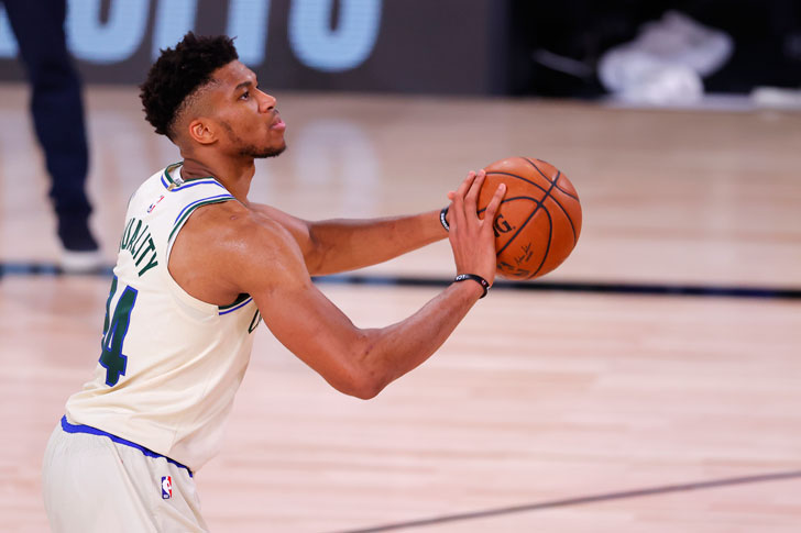 Milwaukee Bucks power forward Giannis Antetokounmpo Milwaukee Bucks power forward Giannis Antetokounmpo