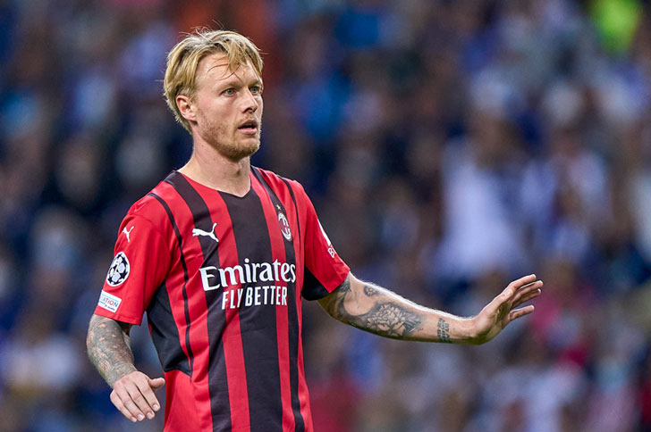 Simon Kjaer Simon Kjaer