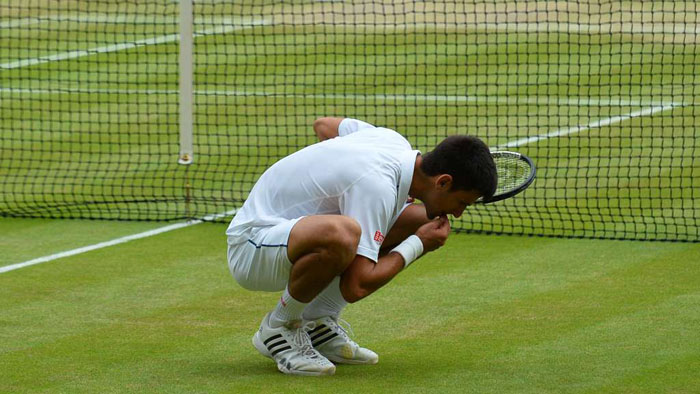 Novak's strange habits Novak's strange habits